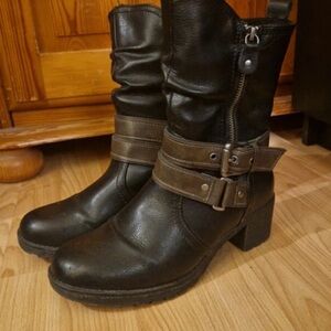 Chic Black and Brown Heeled Boots